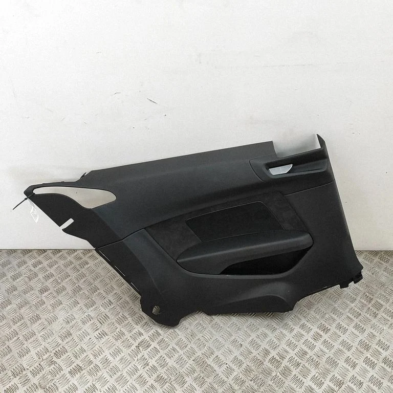 Coupe rear side trim panel 8W6867377