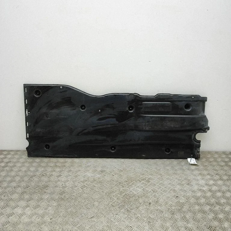 Side bottom protection 5WA825201E