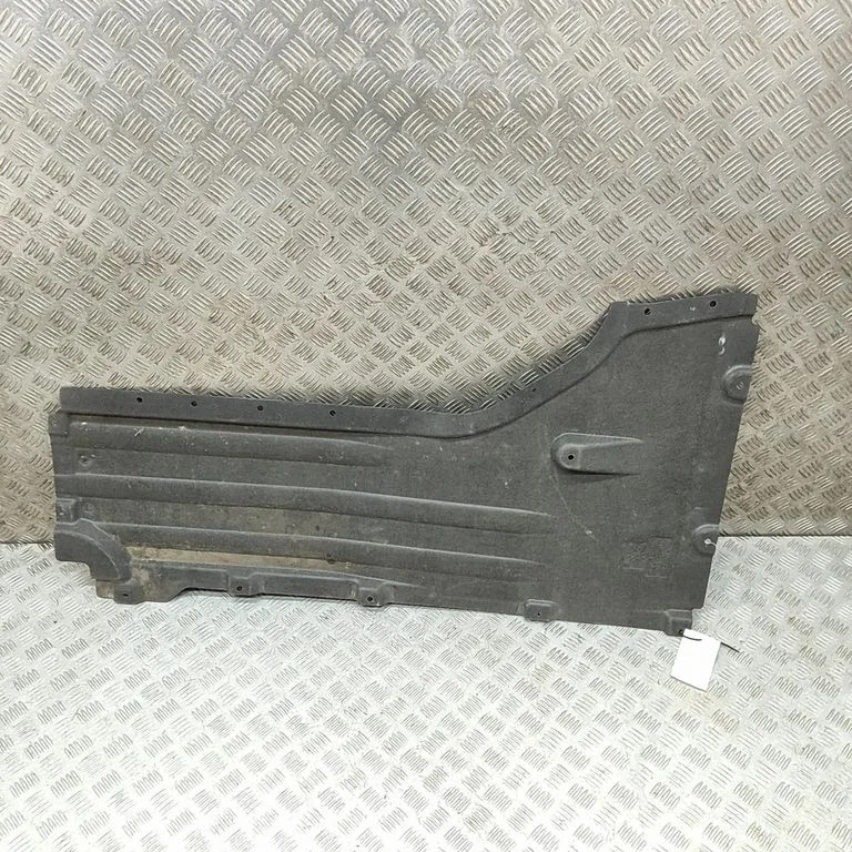 Külgmine põhjakaitse – BMW X7 G07 (2018-)