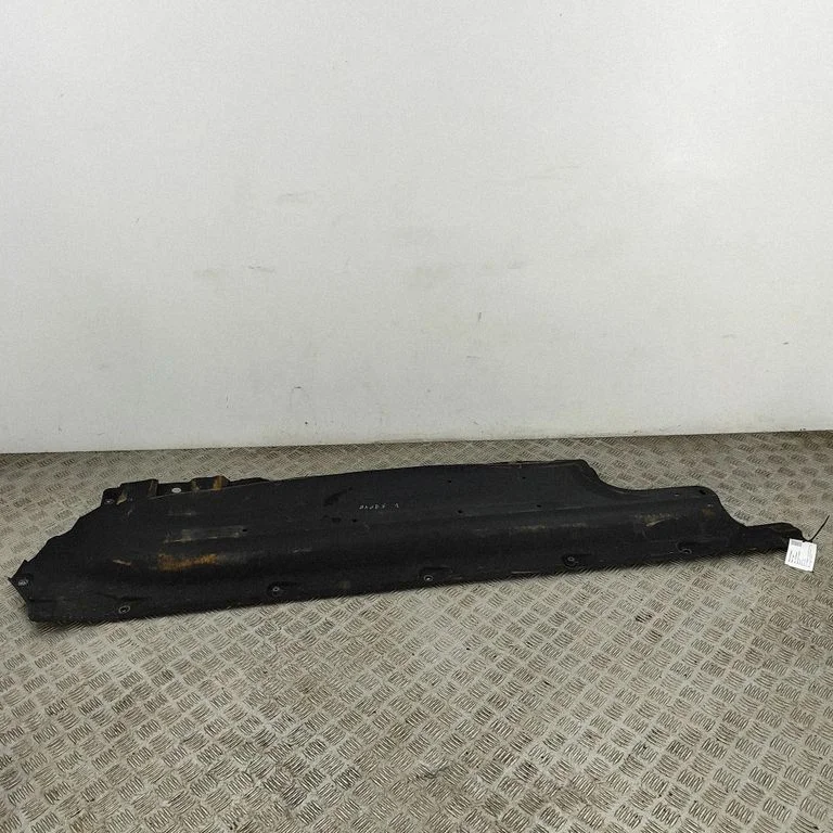 Sānu dibena aizsargs 84227P2000