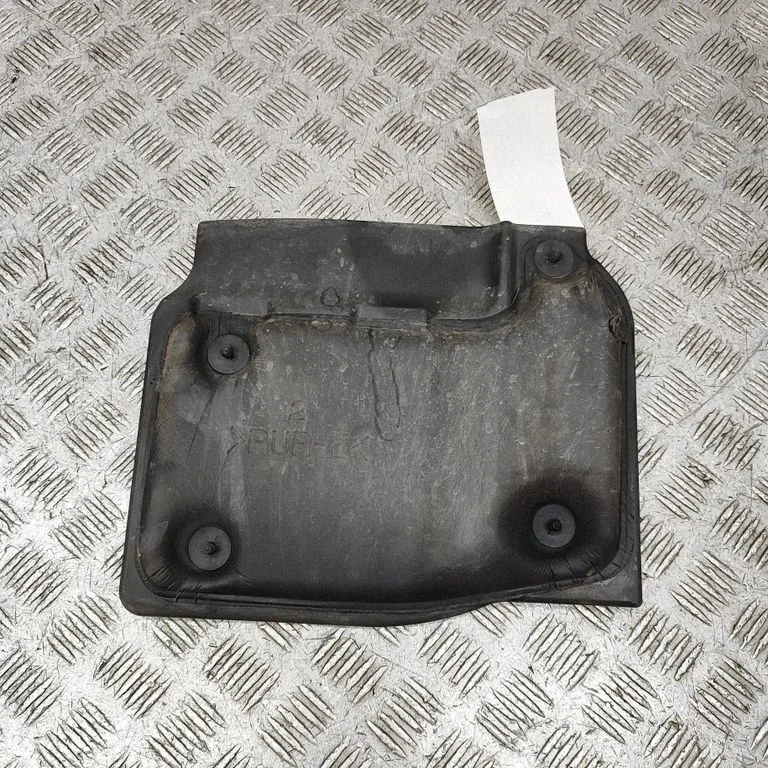 Sānu dibena aizsargs 291303Z200