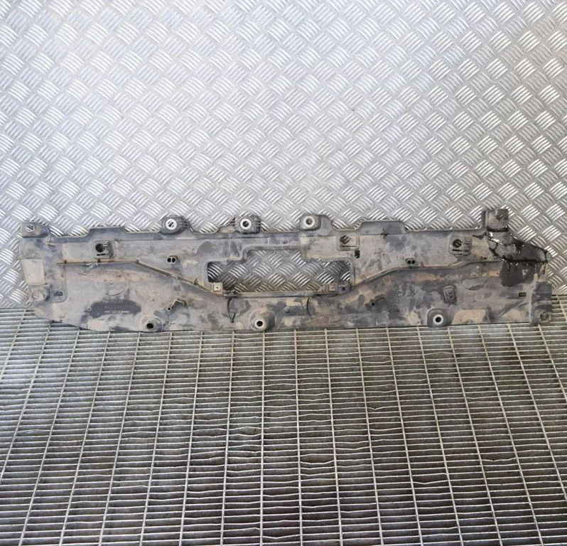 Külgmine põhjakaitse – Volvo XC90 (2014-)