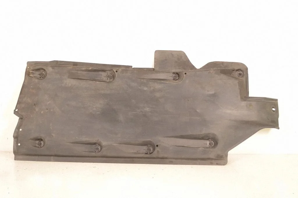 Side bottom protection – left