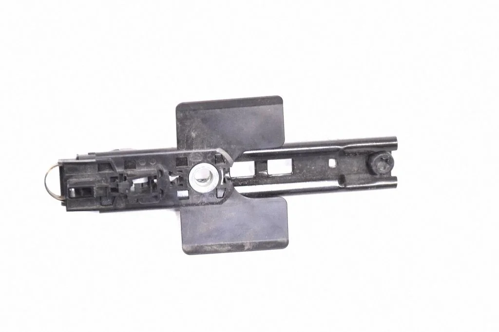 Seat belt height adjuster BJ32611C46AB