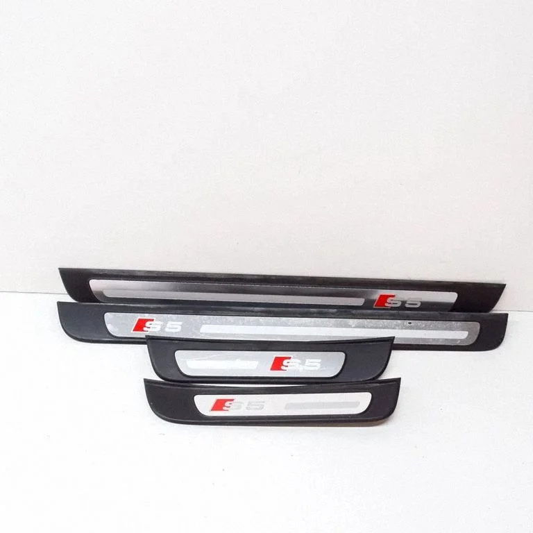 sill trim set (inner) 8T8853376A