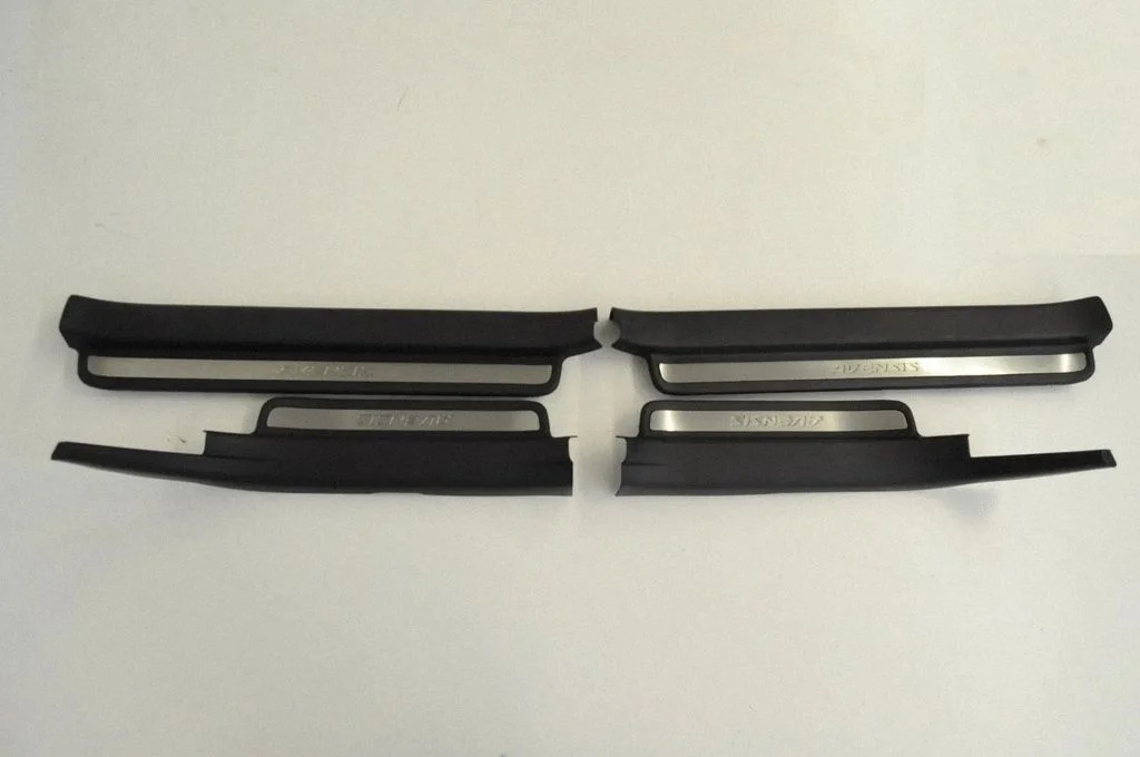 Läviste katete komplekt (sisemine) – Toyota Avensis T250 (2003-2006)