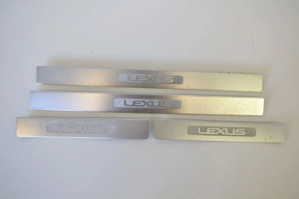 Sliekšņu apdares komplekts (iekšējais) – Lexus GS 300 350 430 450H (2005-2012)