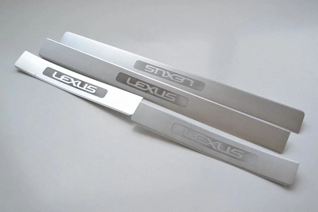 Sliekšņu apdares komplekts (iekšējais) – Lexus GS 300 350 430 450H (2005-2012)