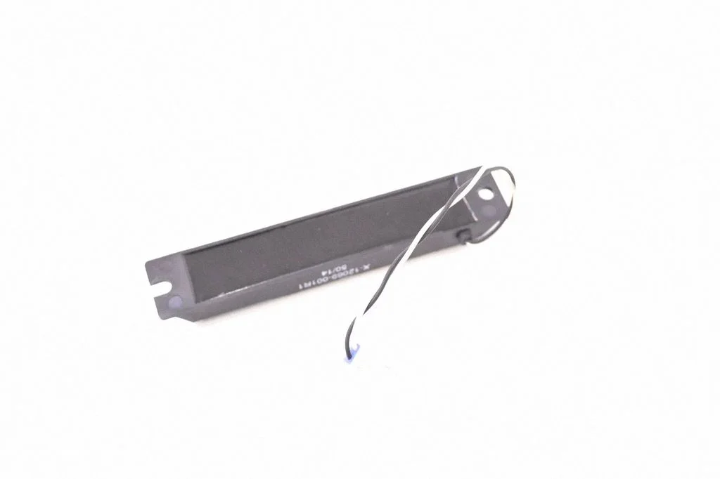 Bezatslēgas sistēmas antena – Tesla Model S (2012-)