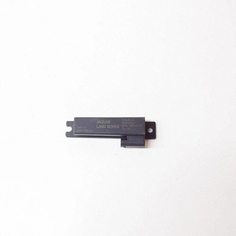 Keyless system antenna – Land Rover Range Rover Sport L494 (2013-)