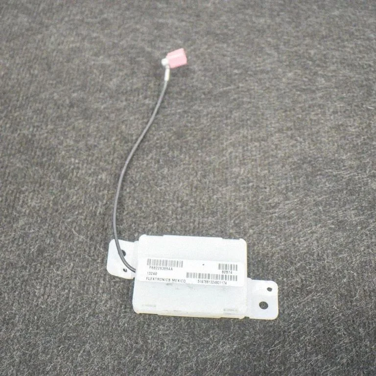 Keyless system antenna P68226365AA