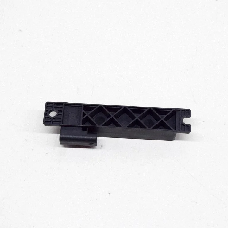 Keyless system antenna 5C8111F00