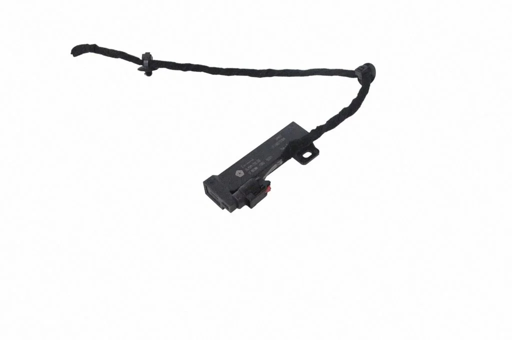 Antena systemu bezkluczykowego 68071978AA