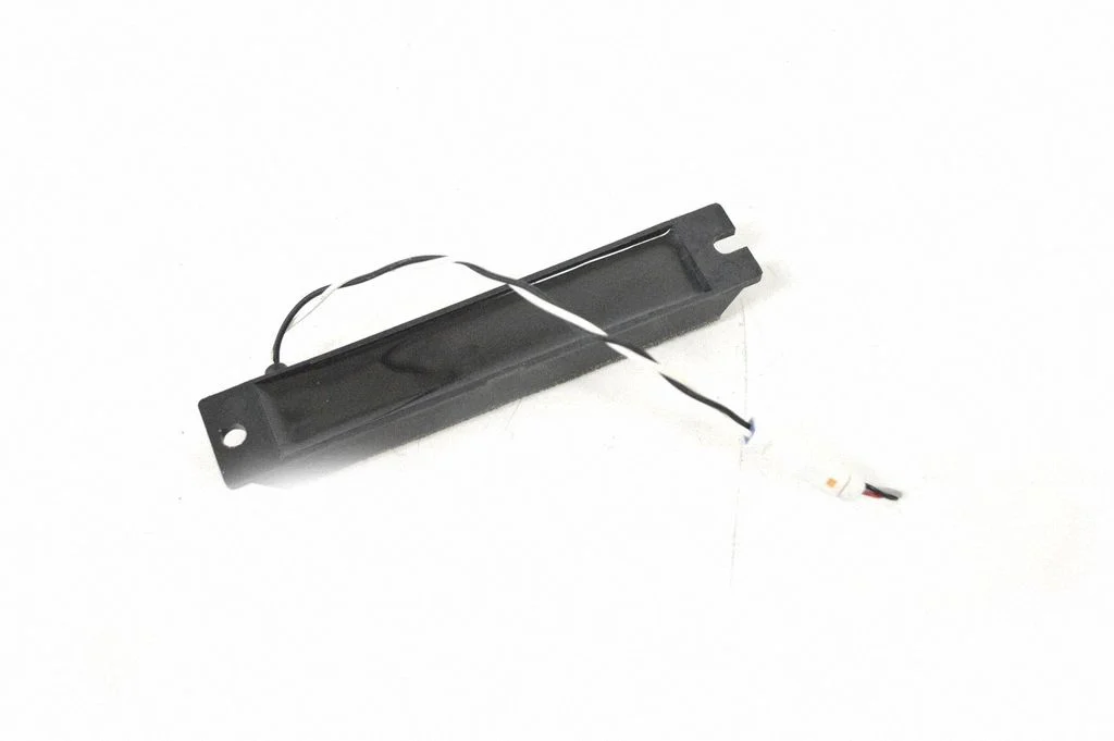 Bezatslēgas sistēmas antena – Tesla Model S (2012-)