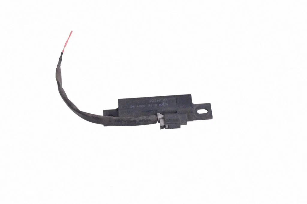 Bezatslēgas sistēmas antena 5WK487758264AD