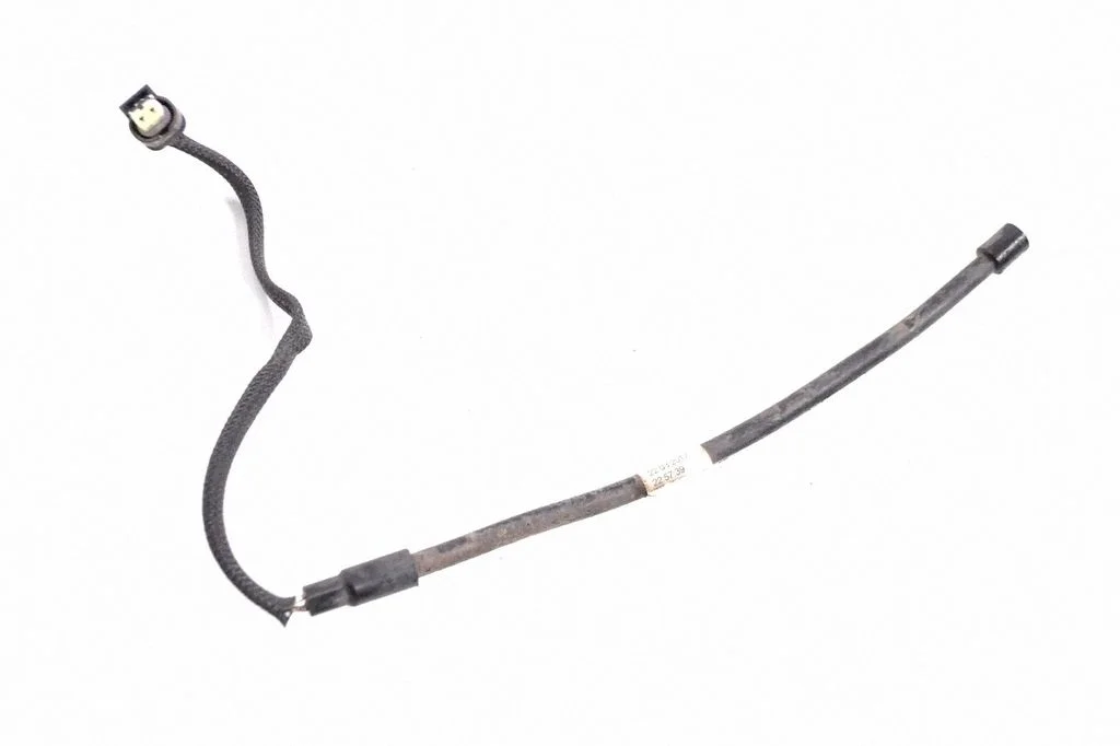 Bezatslēgas sistēmas antena GJ3214E108AA