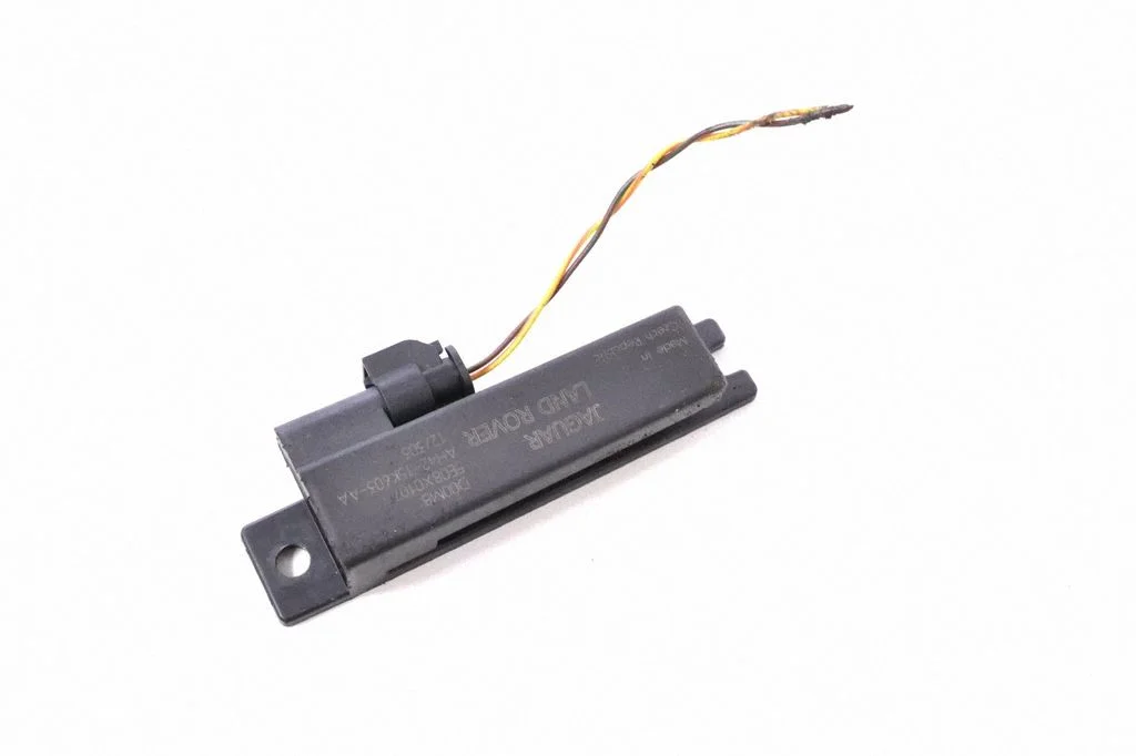 Bezatslēgas sistēmas antena AH4215K603AA