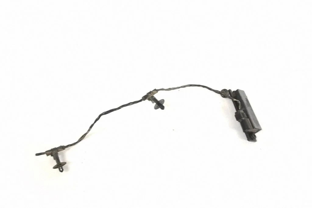Bezatslēgas sistēmas antena AH4215K603AA