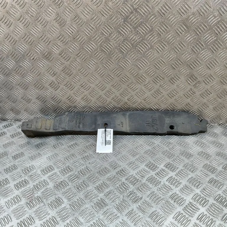 Sound insulation of firewall J8A216115A