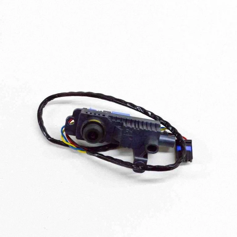 Side fender camera – Tesla Model S (2012-)