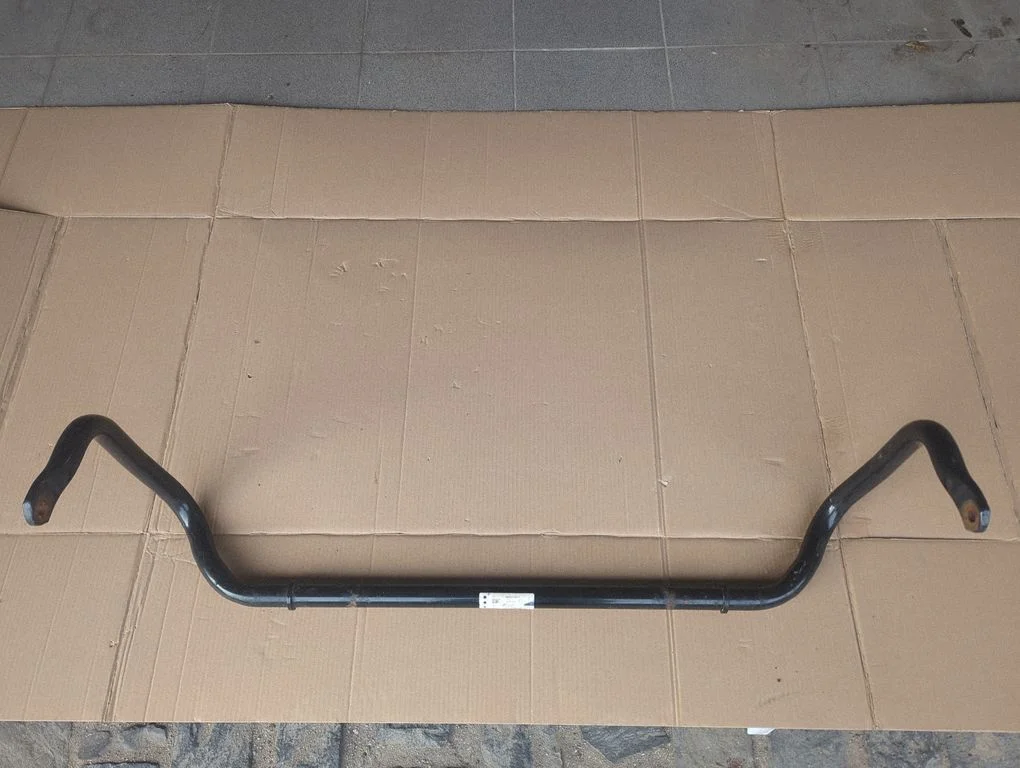 Priekšējais stabilizators 992411023B