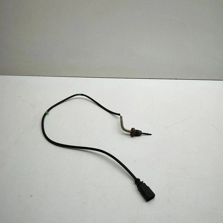 Heitgaasi temperatuuriandur 04L906088AC