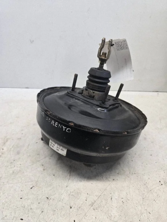 Brake booster – KIA Sorento (2002-2009)