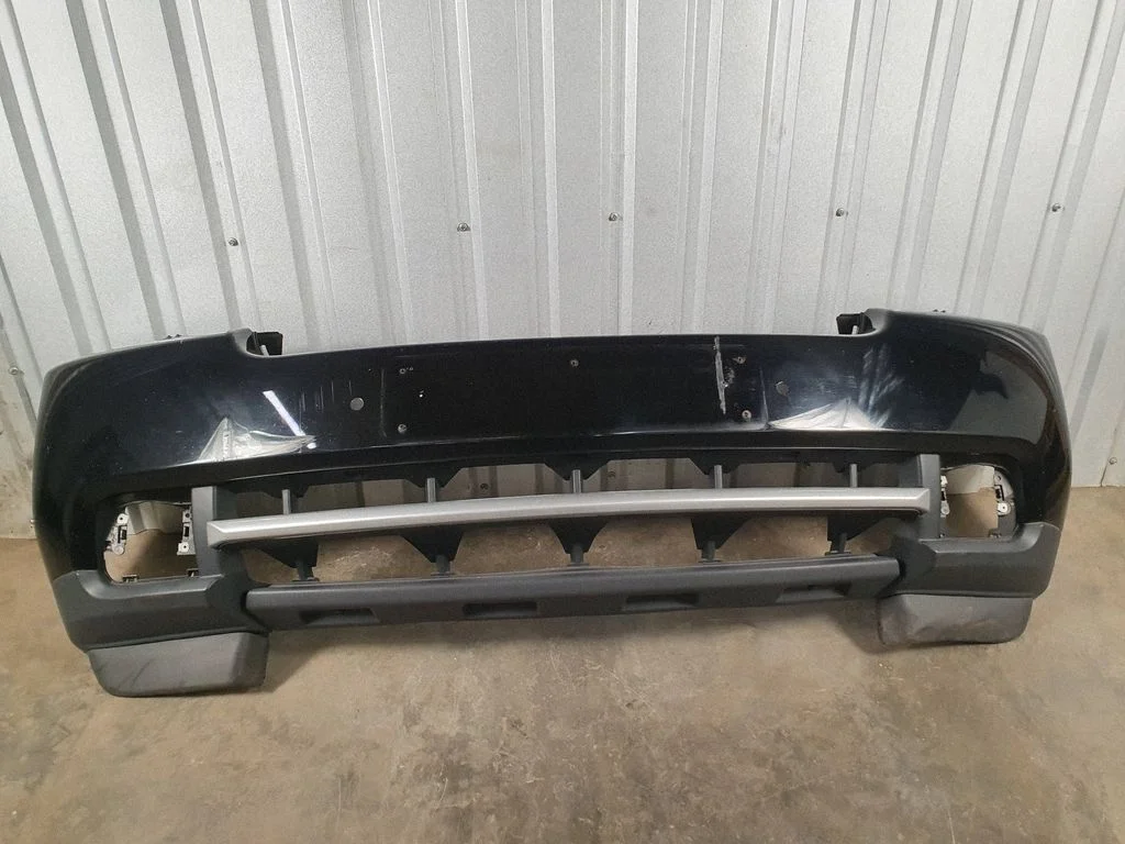 Front bumper AH4217F003AAW