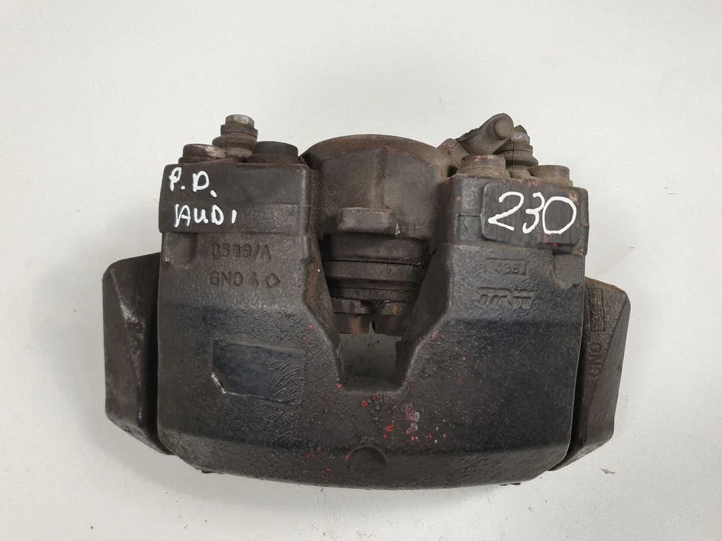 Front brake caliper – front right