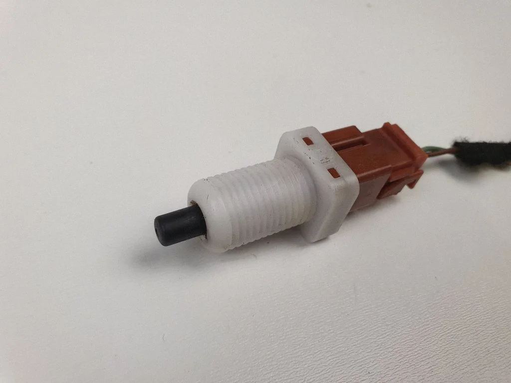 Brake pedal sensor switch