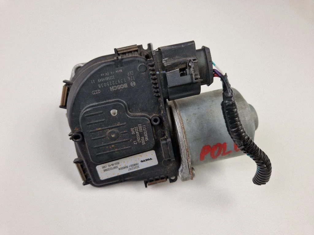Wiper motor 32372747