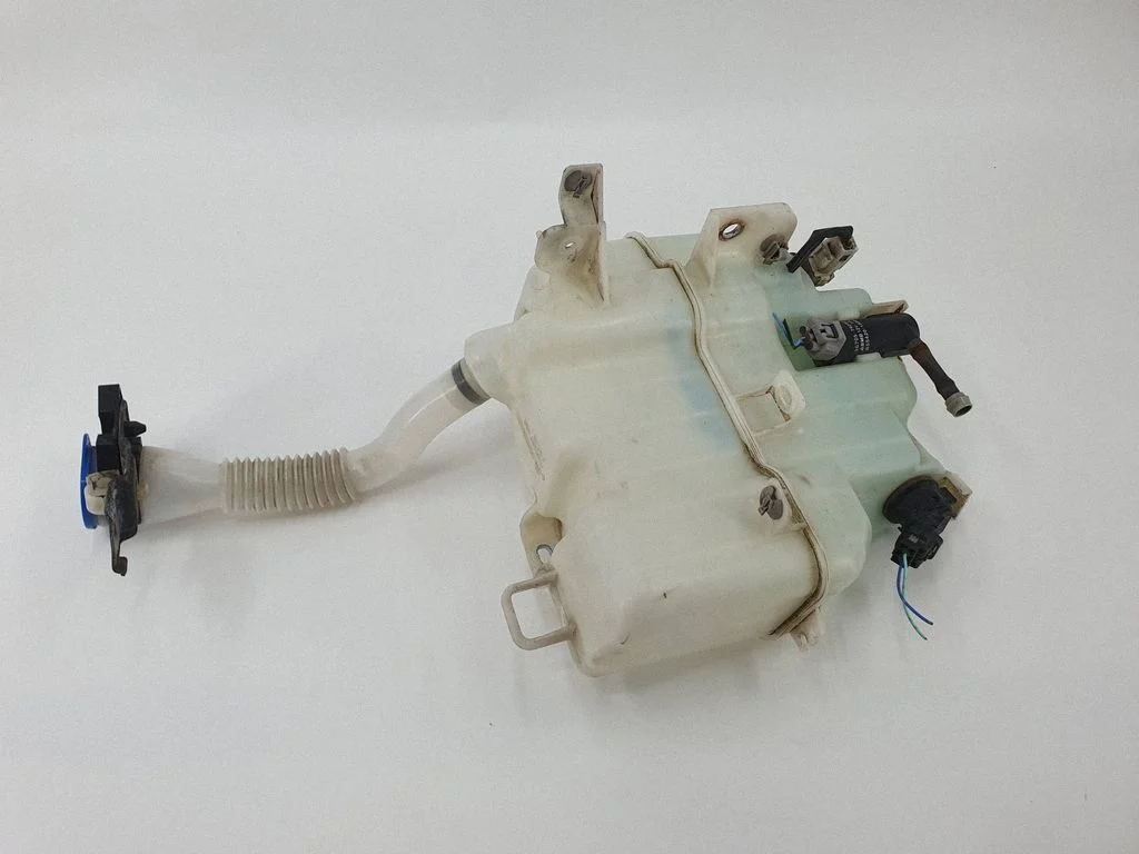 Windshield washer fluid reservoir/tank GHP967480