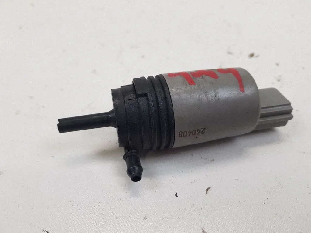 Windscreen/windshield washer pump