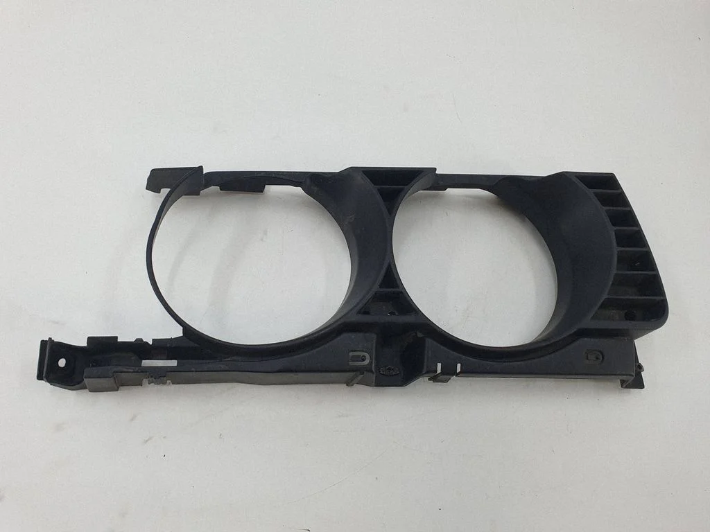 Headlight part – BMW 5 Series E34 (1988-1996)