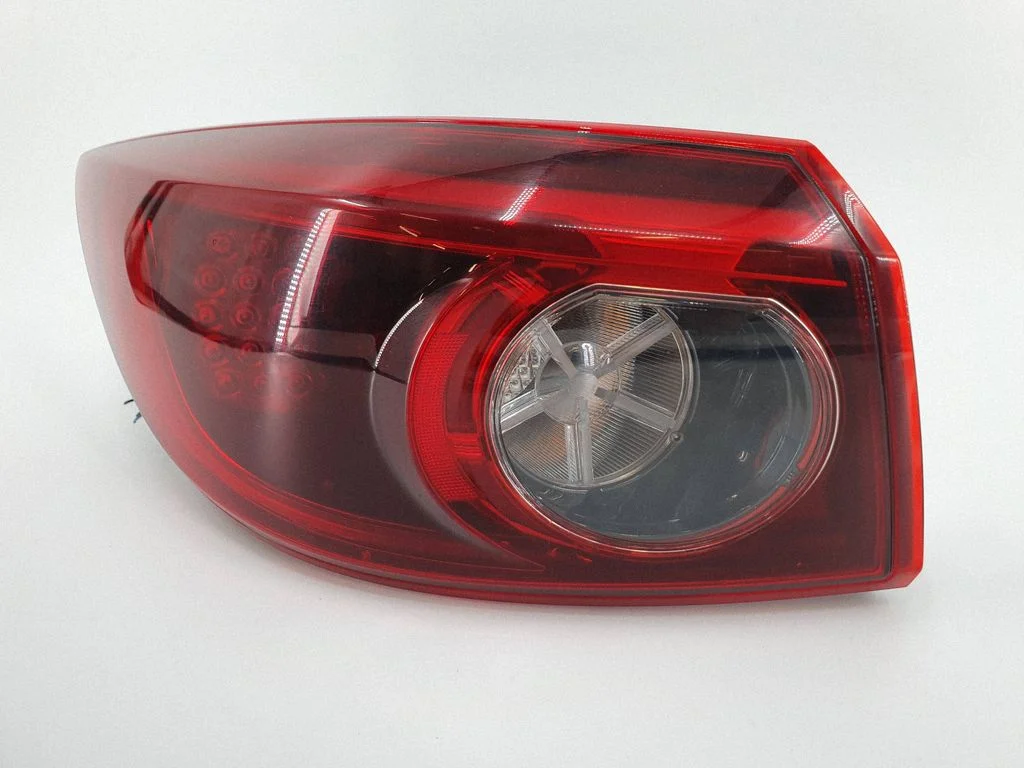 Rear/tail lights – rear left