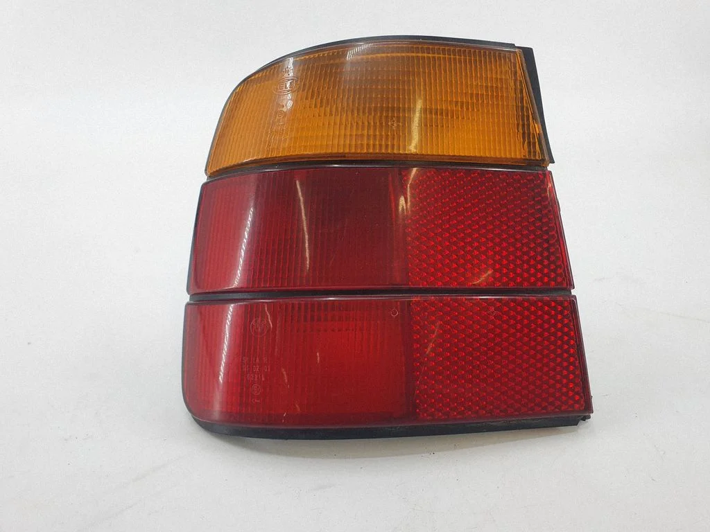 Rear/tail lights 1384009