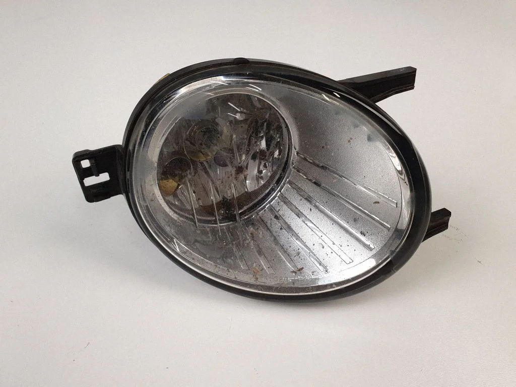 Front fog light – front right