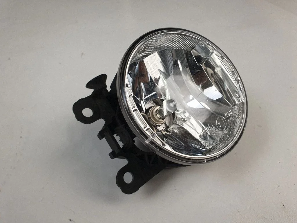Front fog light – front right