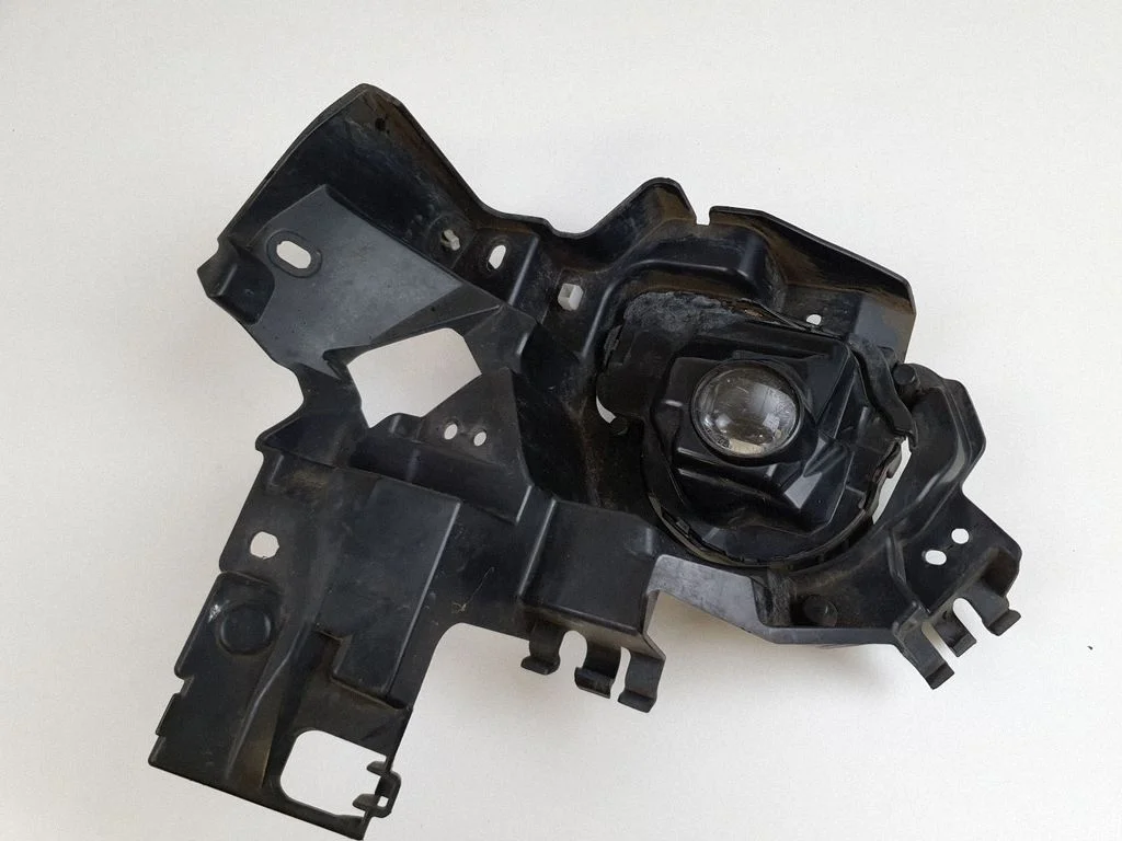 Front fog light – front right