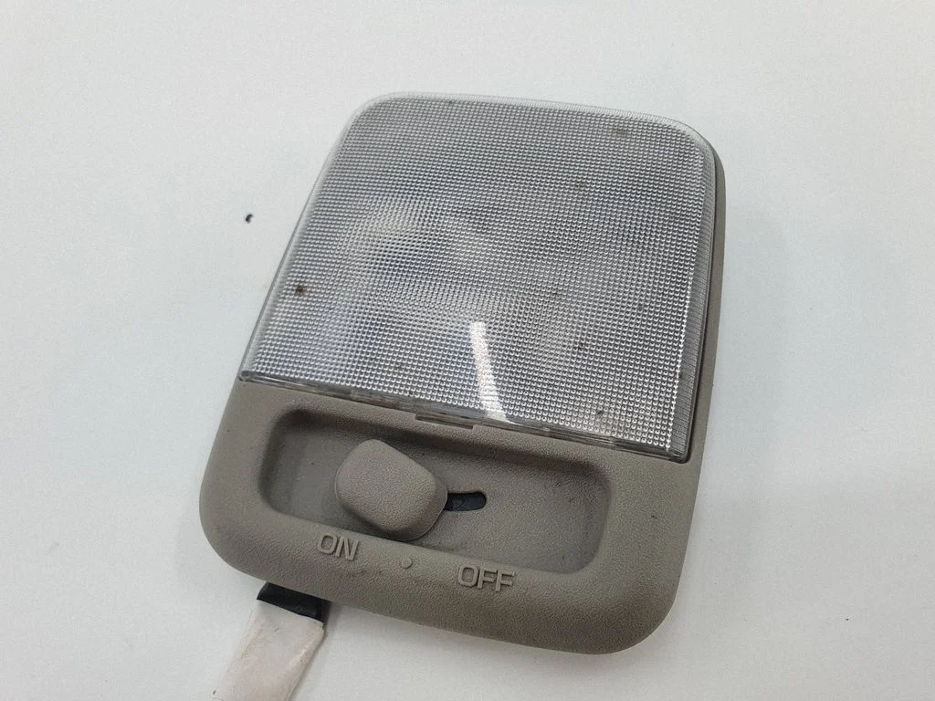 Rear seat light 26410ZD003