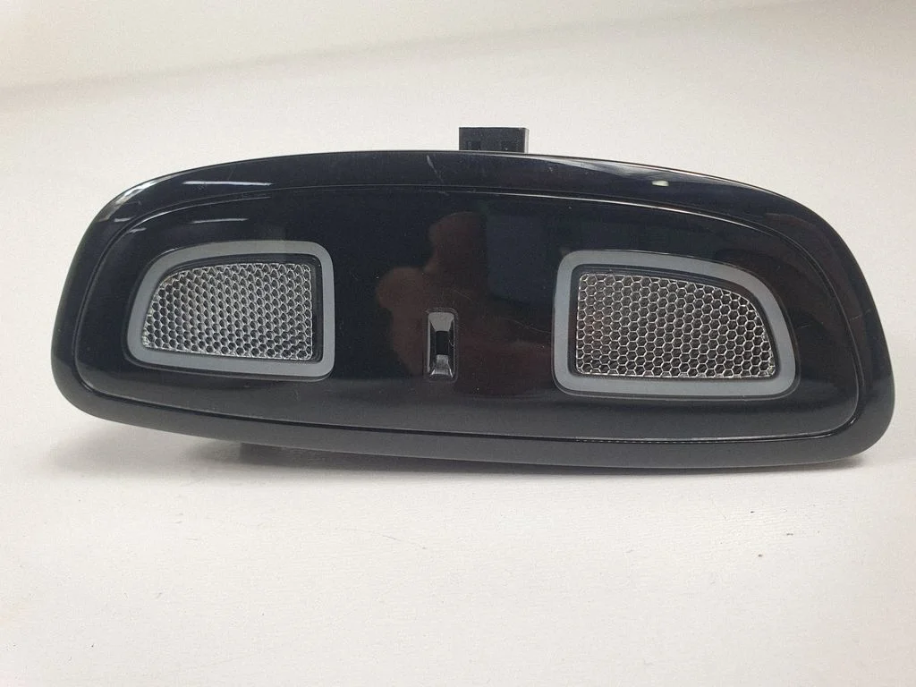 Rear seat light 32275598