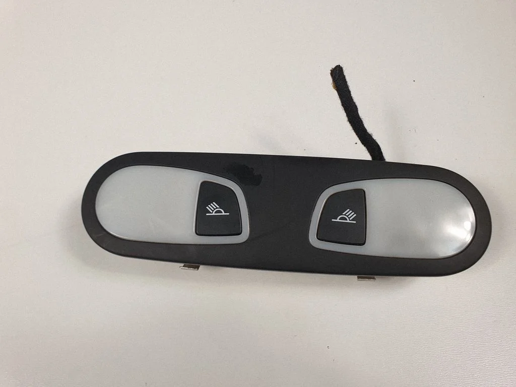 Rear seat light 4G0947111