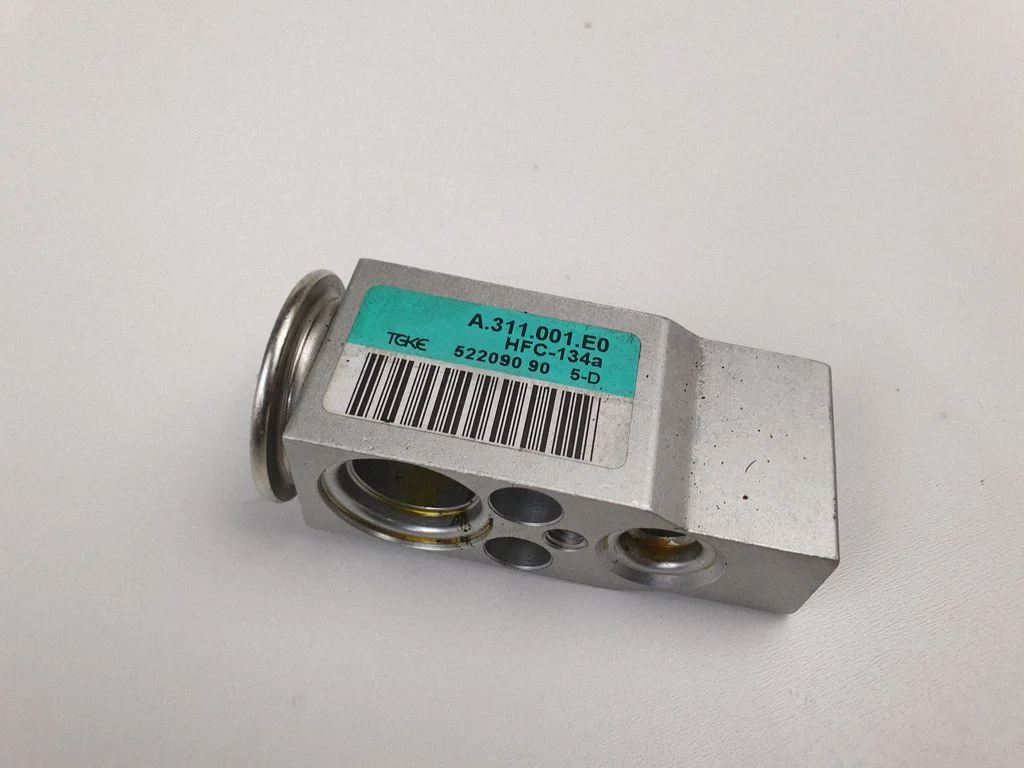 Air conditioning (A/C) expansion valve