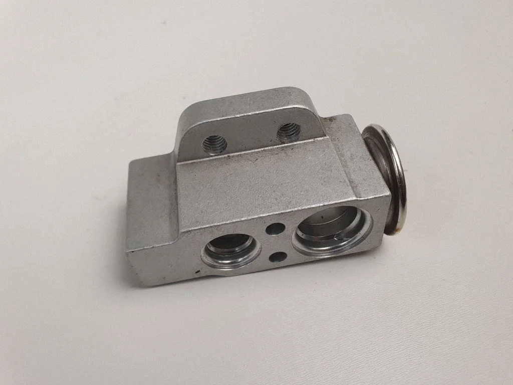 Air conditioning (A/C) expansion valve – Audi A5 Sportback 8TA (2009-2016)