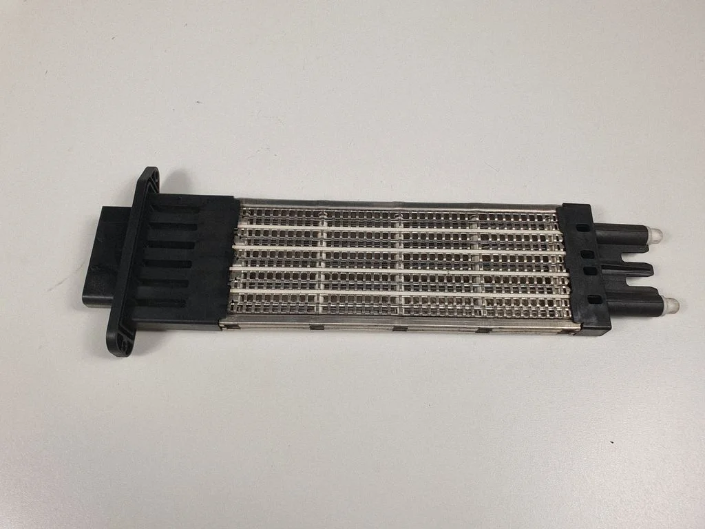 Elektriskais salona krāsniņas radiators
