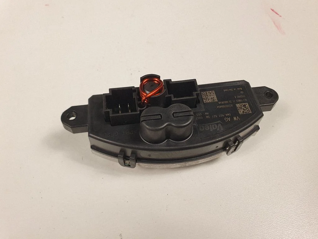 Heater blower motor/fan resistor