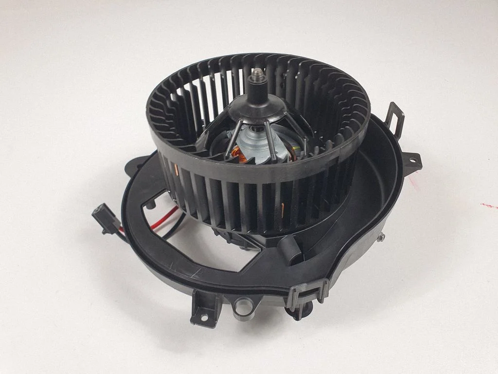 Heater fan/blower