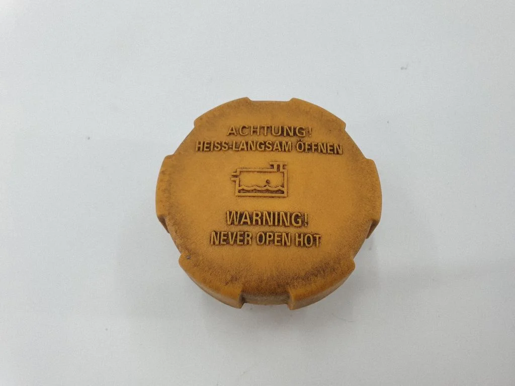 Coolant expansion tank/reservoir cap