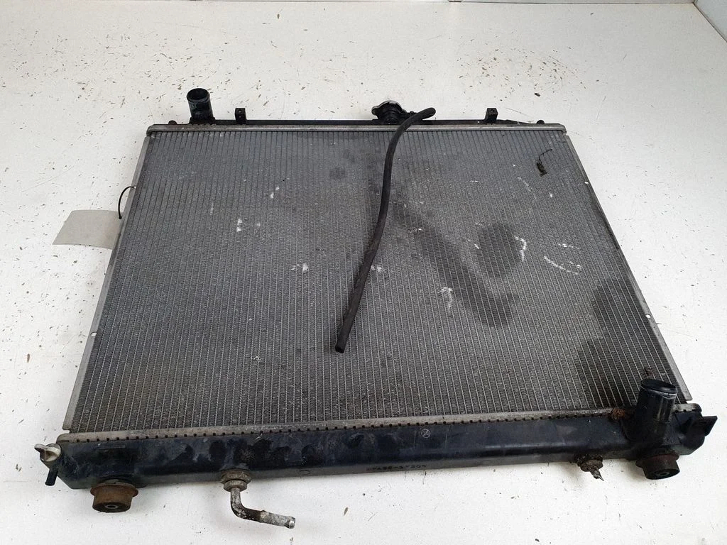 Dzesēšanas šķidruma radiators – Mitsubishi Pajero Sport I (1996-2008)