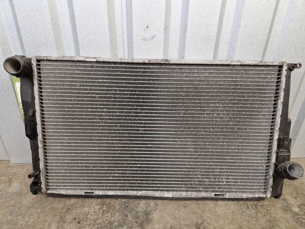 Dzesēšanas šķidruma radiators